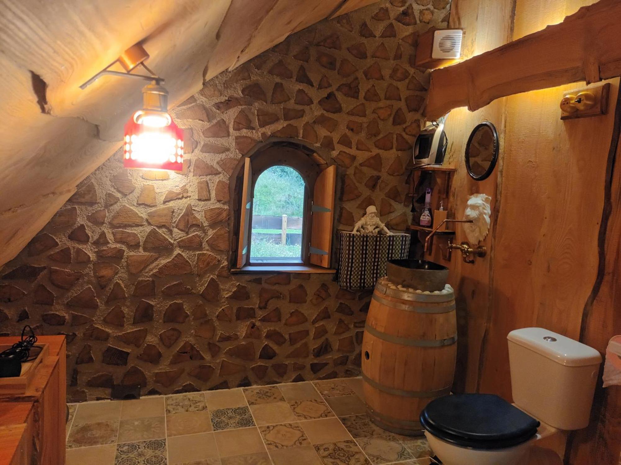 Hobbit Mont Saint Michel Castel Brandy * Tanis